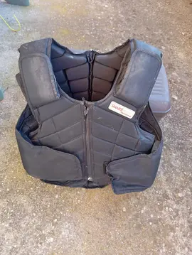 gilet de protection dorsale équitation et sac