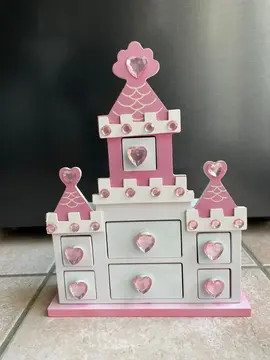 petit château pour bijoux
