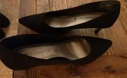 Escarpins noirs taille 39