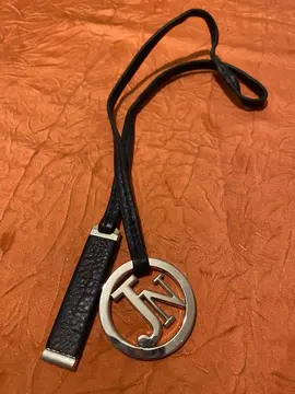 Cordon de sac décoratif en cuir