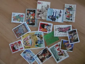 Timbres Nativité célébrations LOT 43