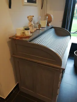 Meuble bureau à restaurer