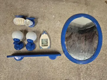 miroir et accessoires salle de bain