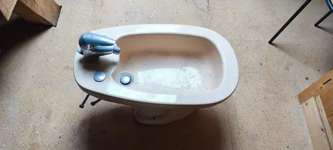 Bidet