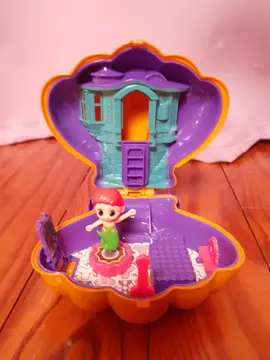 Boîte type Polly pocket coquillage avec sirène