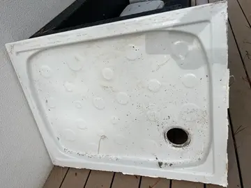 receveur de douche en céramique