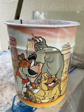 Corbeille de bureau en métal