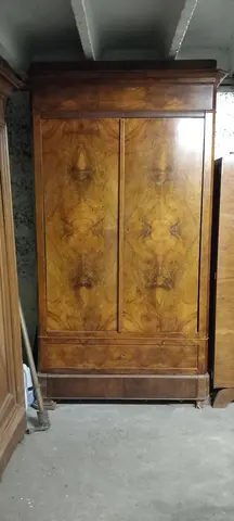 armoire ancienne