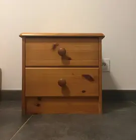 2 tables de nuit en pin