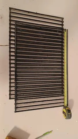 Grilles acier pour barbecue très robustes 46 x 31 cm, épaisseur 7mm