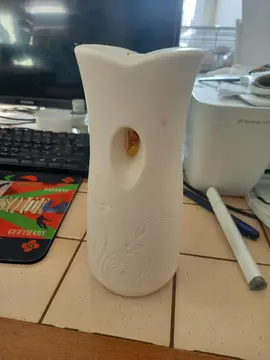 diffuseur recharge parfum neuf fonctionne a pille sans la notice est la boite d 'origine