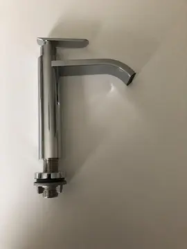 Robinet pour lave mains