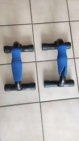 poignées pour pompes