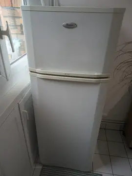 Donne réfrigérateur en bon état de marche