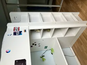 Lit-bureau-armoire (IKEA SMÅSTAD lit mezzanine blanc avec bureau avec 4 tiroirs)