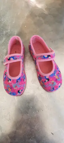 pantoufles pointure 27