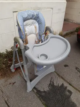 chaise haute pour bébé