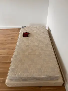 Lit et sommier 1 place