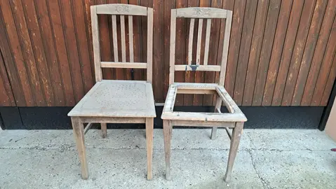 2 chaises à rénover