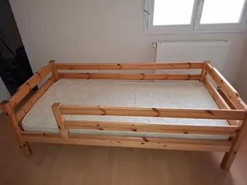 Lit 1 personne avec matelas
