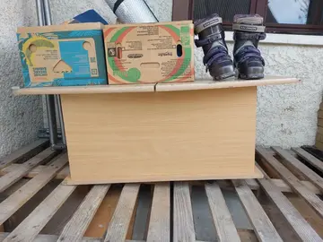 table basse coffre sur roulettes