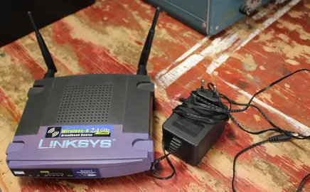 Switch wifi Lynksys WRT54G