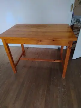 Table en pin