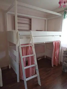 Lit enfant mi-hauteur