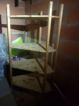 étagère en bois d'angle