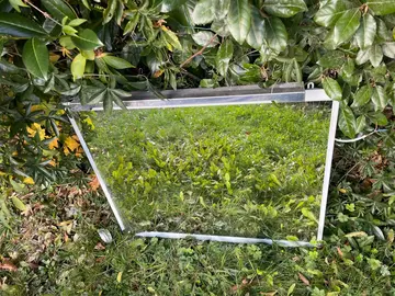 miroir de salle de bains avec éclairage