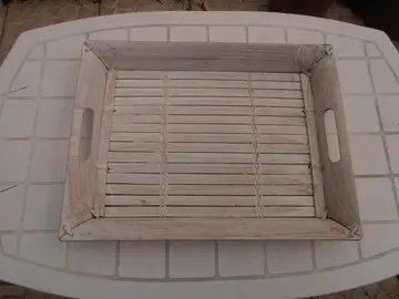 Plateau en bambou blanc