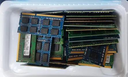barettes memoire ddr3 sodimm 2 Giga