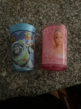 2 verre en plastique