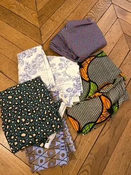 tissu pour faire des petites pièces, des petits coussins…