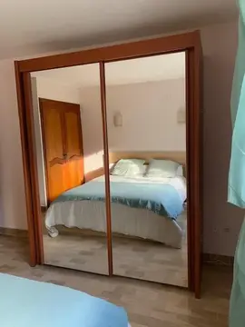 Armoire penderie avec miroir