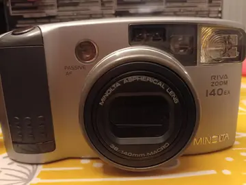 appareil photo argentique minolta