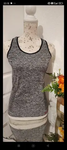 Débardeur sport neuf