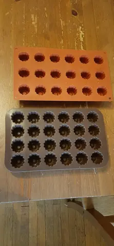 Lot de 2 moules à cannelés en silicone