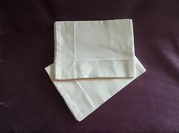 Taies oreiller jaune pâle 60x60