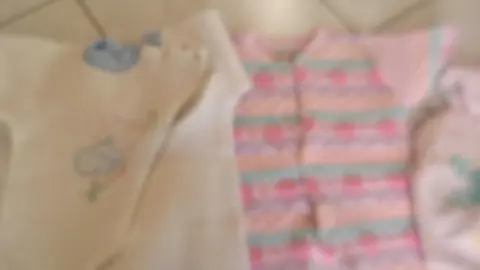 lot vetements bébé 6 mois