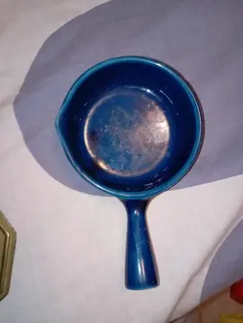 petite casserole en céramique