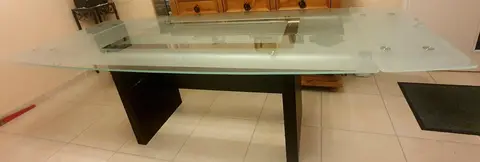 Table en verre