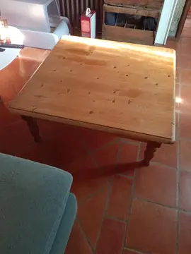 table basse en pin massif