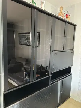 Leaving en bois noir