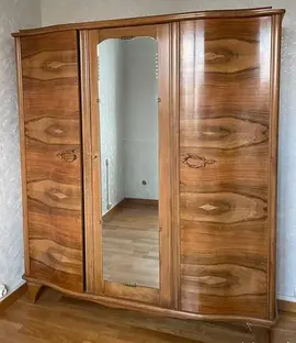 armoire bois massif