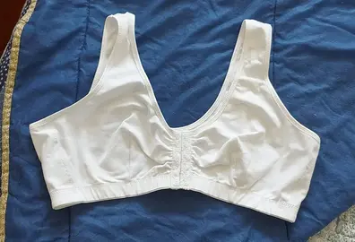 soutien gorge neuve fermeture avant 105 c