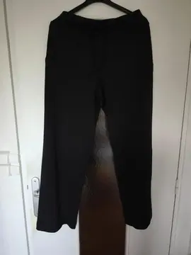 Pantalon noir de yoga