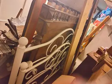 un lit individuel et de lit double