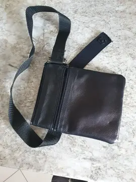 petit pochette
