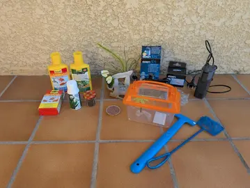 Accessoires petit aquarium